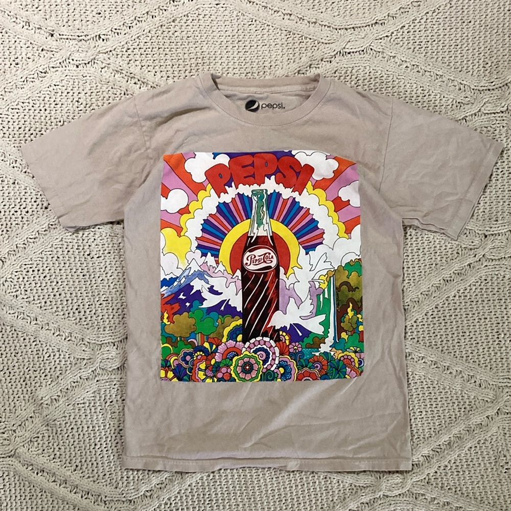Pepsi Retro Style T-Shirt ~ Medium